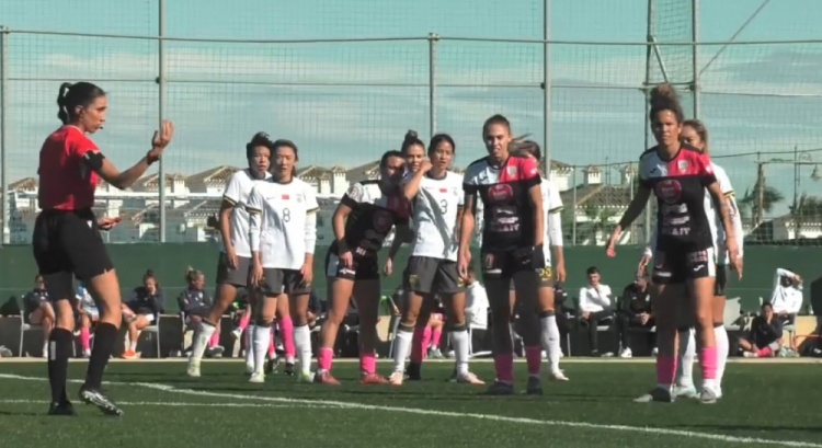  唐佳麗梅開二度、邵子欽破門，中國女足3-2擊敗Alhama俱樂部女足