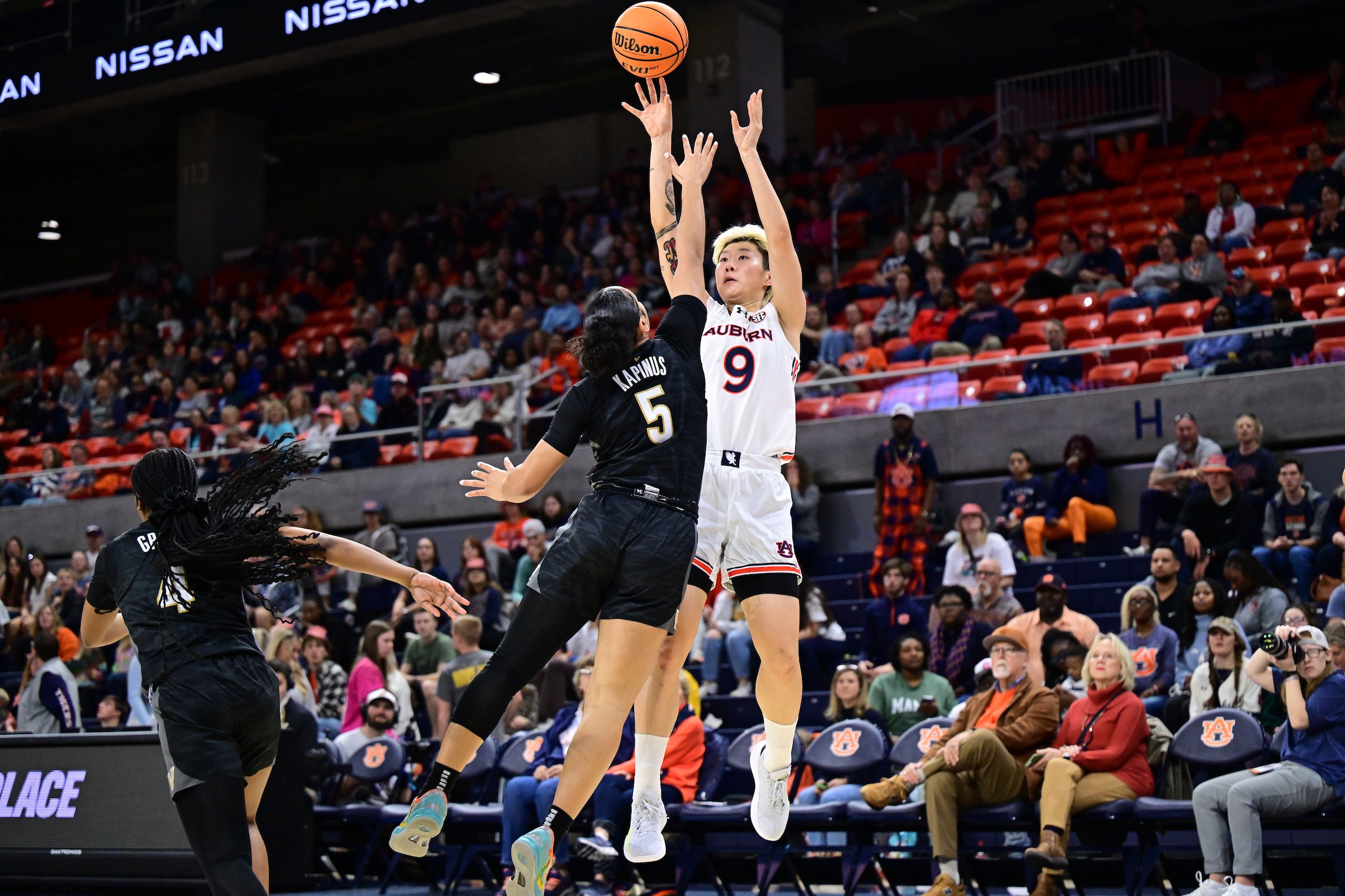 征戰(zhàn)NCAA！鄧雨婷：不太喜歡被稱為“李夢(mèng)接班人” 未來想進(jìn)WNBA