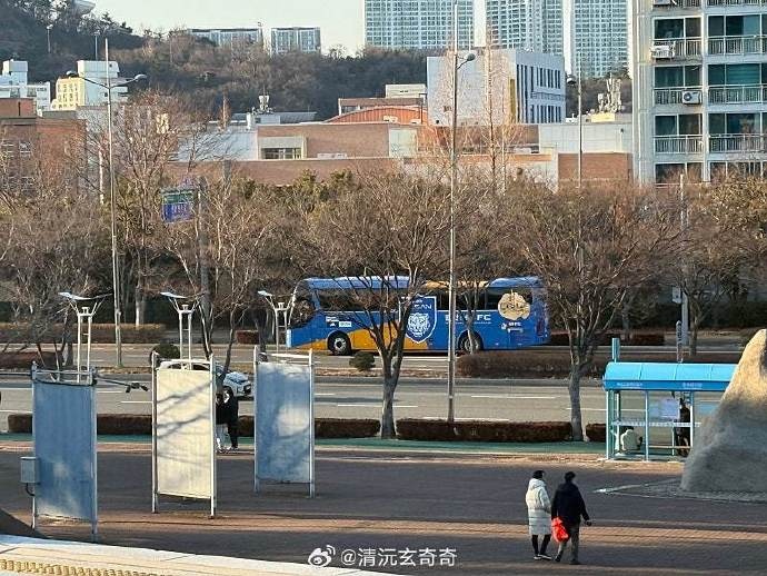  泰山隊退賽！博主：蔚山的大巴已經(jīng)抵達球場，隨后又開了回去