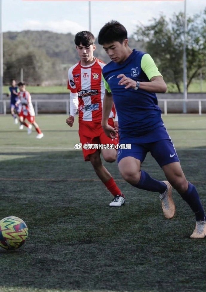  效力巴達(dá)洛納U16的中國球員汪修昊，入選西班牙加泰羅尼亞大區(qū)隊(duì)