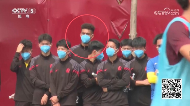  無緣U17國足名單，張洪福隨恒大足校觀摩國少隊訓(xùn)練