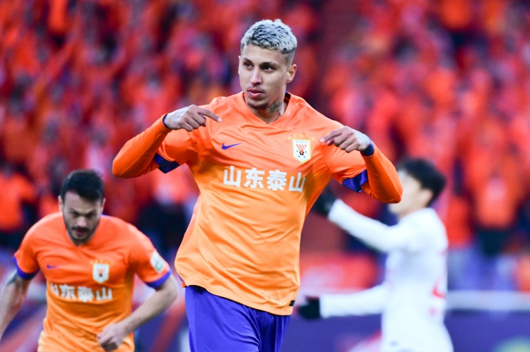  克雷桑：今天我們有理由慶祝，五外援對(duì)提升勝率會(huì)有非常大的幫助