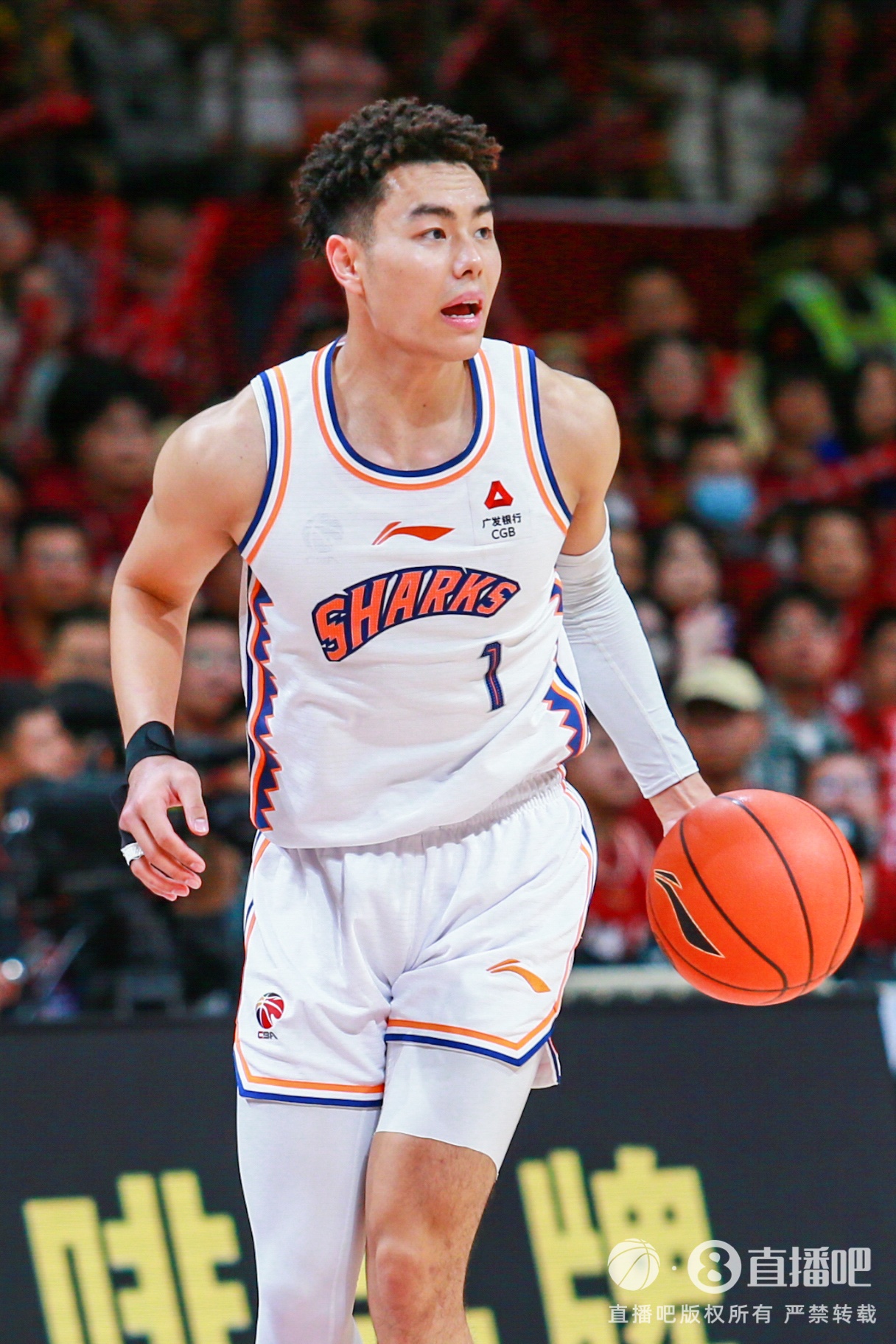  狀態(tài)火熱！李添榮15投10中&三分12中7 得到28分3板2助