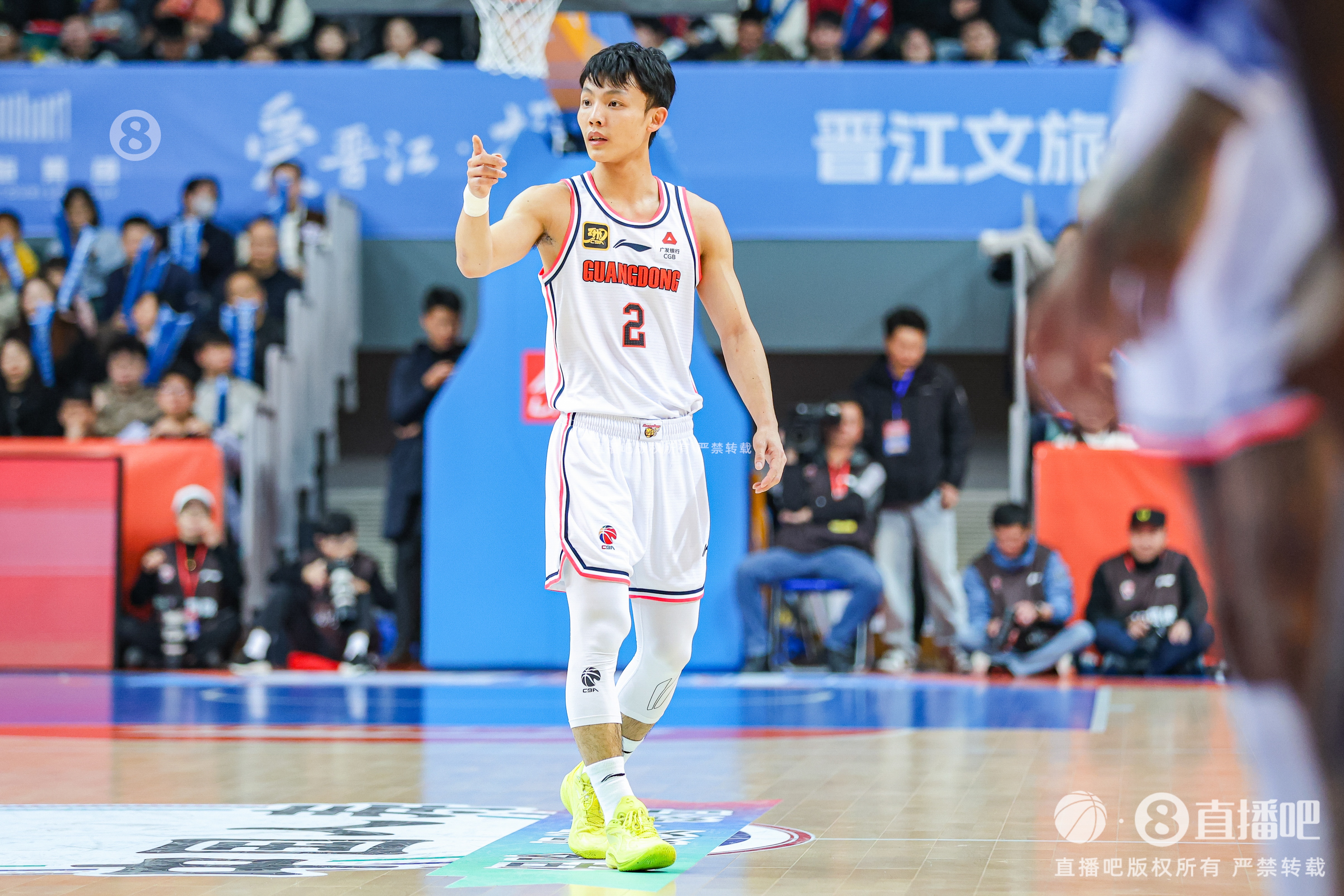  徐杰：身高不是打籃球的唯一標準 努力、勤奮、自律也是天賦
